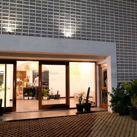 Rarem Bed&Breakfast Bandar Lampung Exterior foto