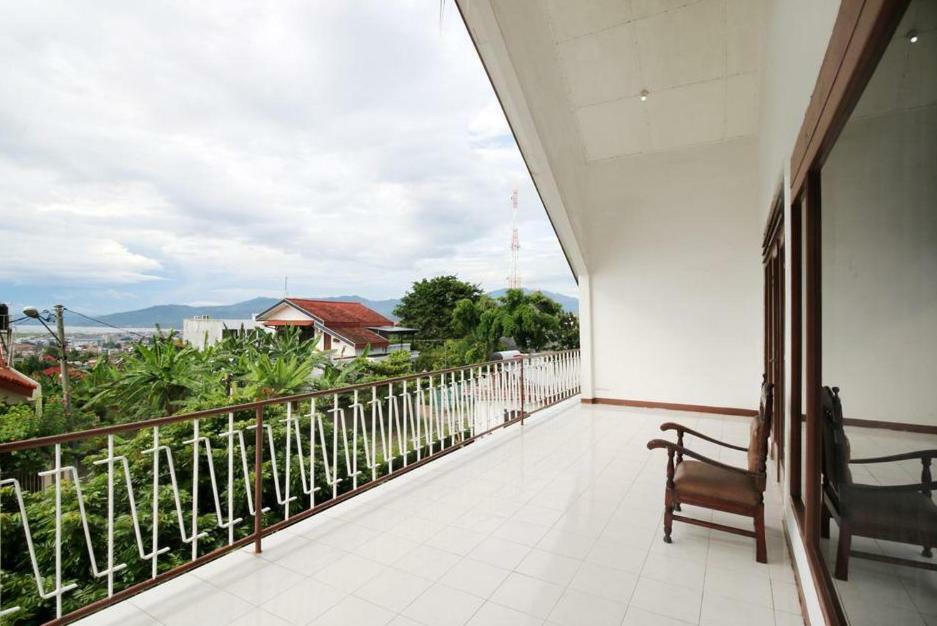 Rarem Bed&Breakfast Bandar Lampung Exterior foto